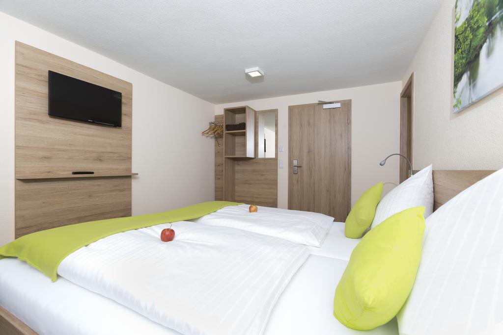 Hotel Gasthof Sonne Fridingen an der Donau Bagian luar foto